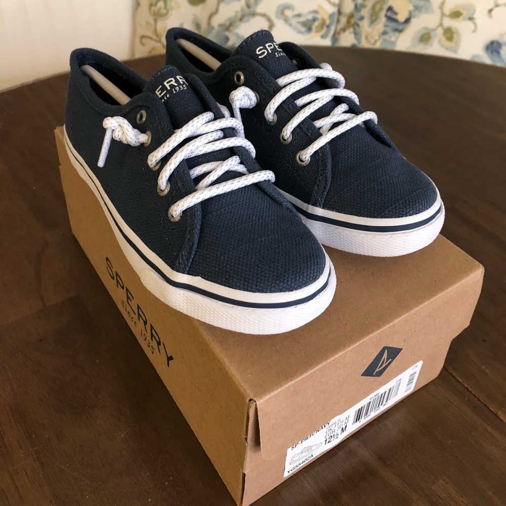 Sperry Pier Sneakers